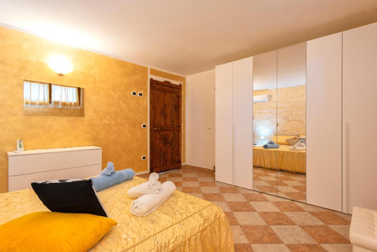 Appartement Da Mario & Marianna à Campanedda Extérieur photo