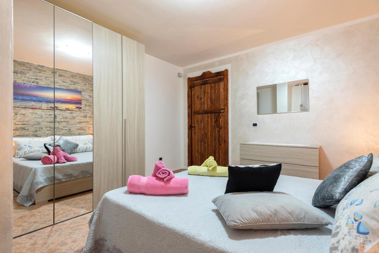 Appartement Da Mario & Marianna à Campanedda Extérieur photo