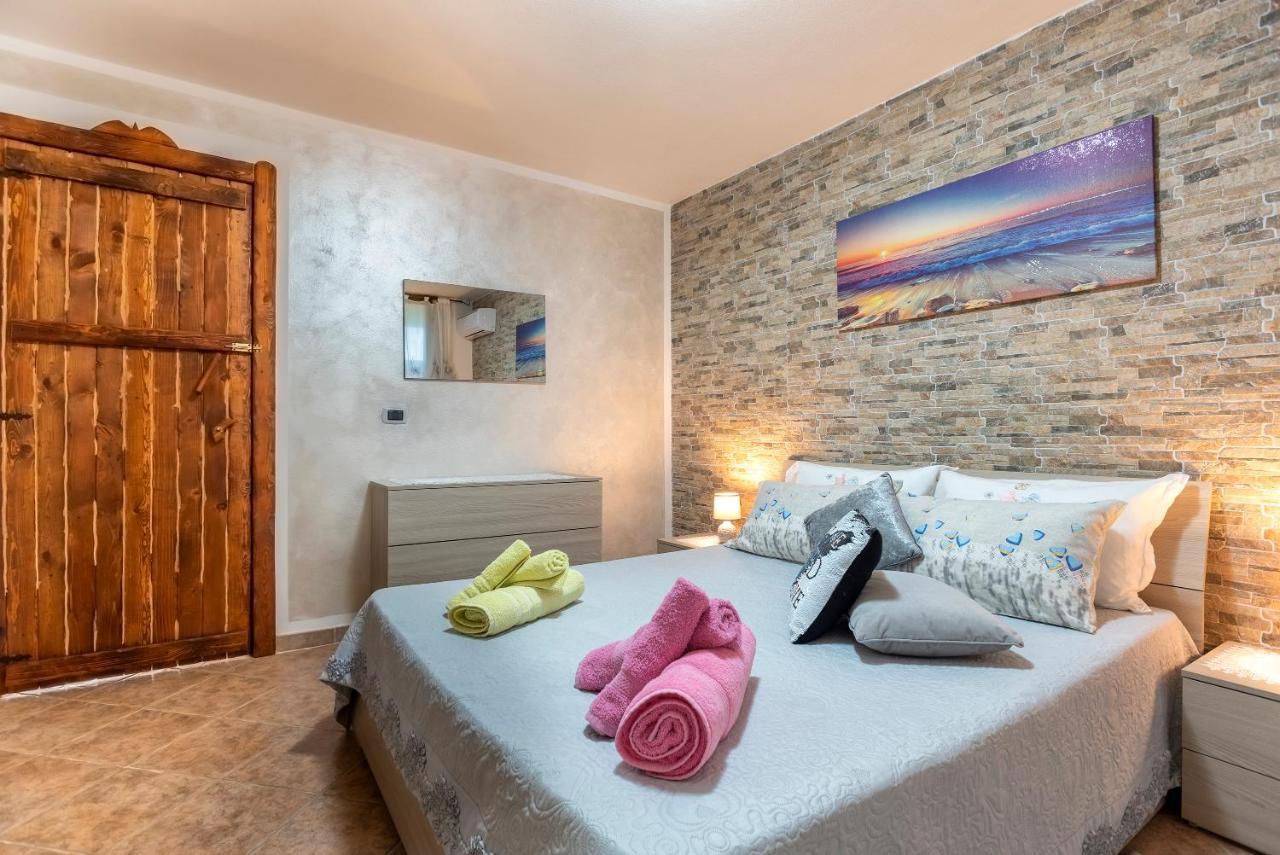 Appartement Da Mario & Marianna à Campanedda Extérieur photo